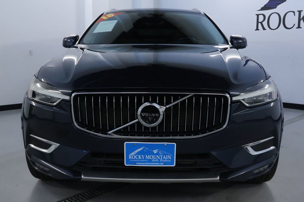 Used 2018 Volvo XC60 T6 Inscription w/ Convenience Package image 2