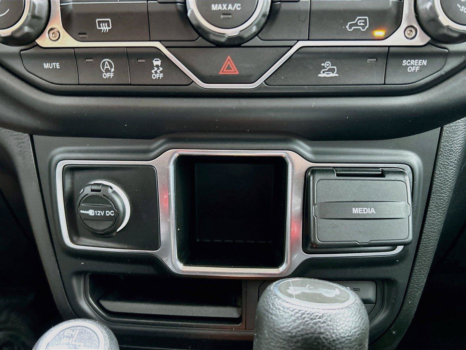Used 2023 Jeep Wrangler Unlimited Sport AWD/4WD image 27