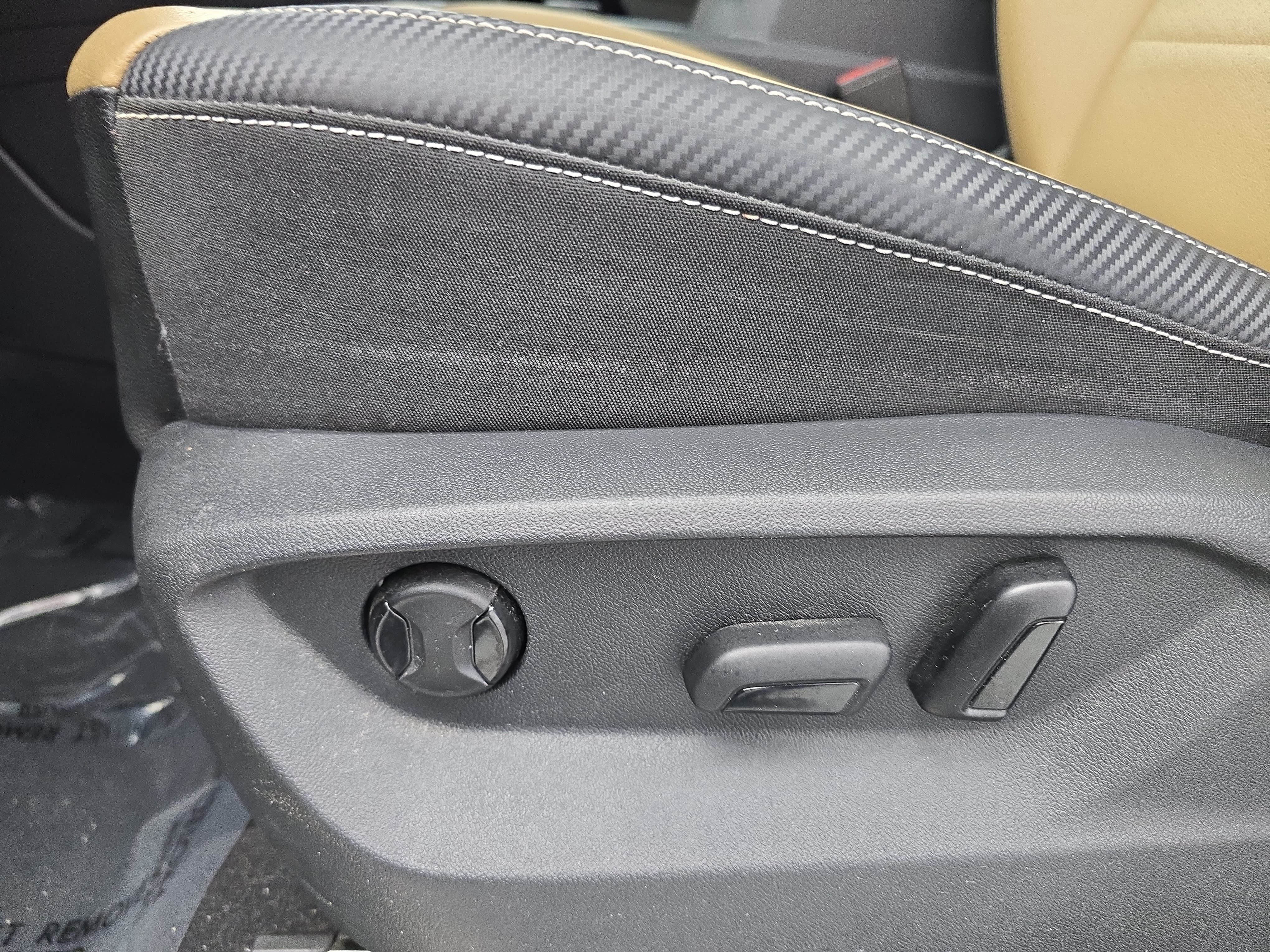 Used 2023 Volkswagen Atlas Cross Sport SE w/ Panoramic Sunroof Package AWD/4WD image 29