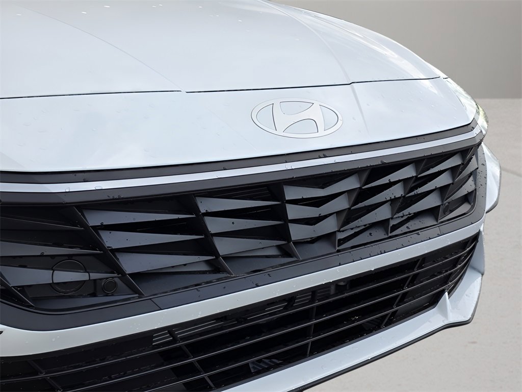 New 2026 Hyundai Elantra Blue image 9