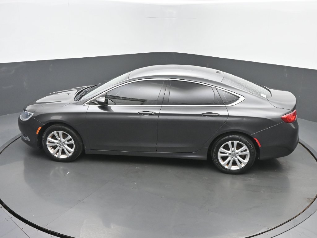Used 2015 Chrysler 200 Limited w/ Convenience Group FWD image 47