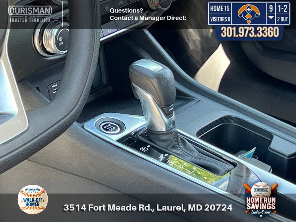 Used 2024 Nissan Sentra SV FWD image 15