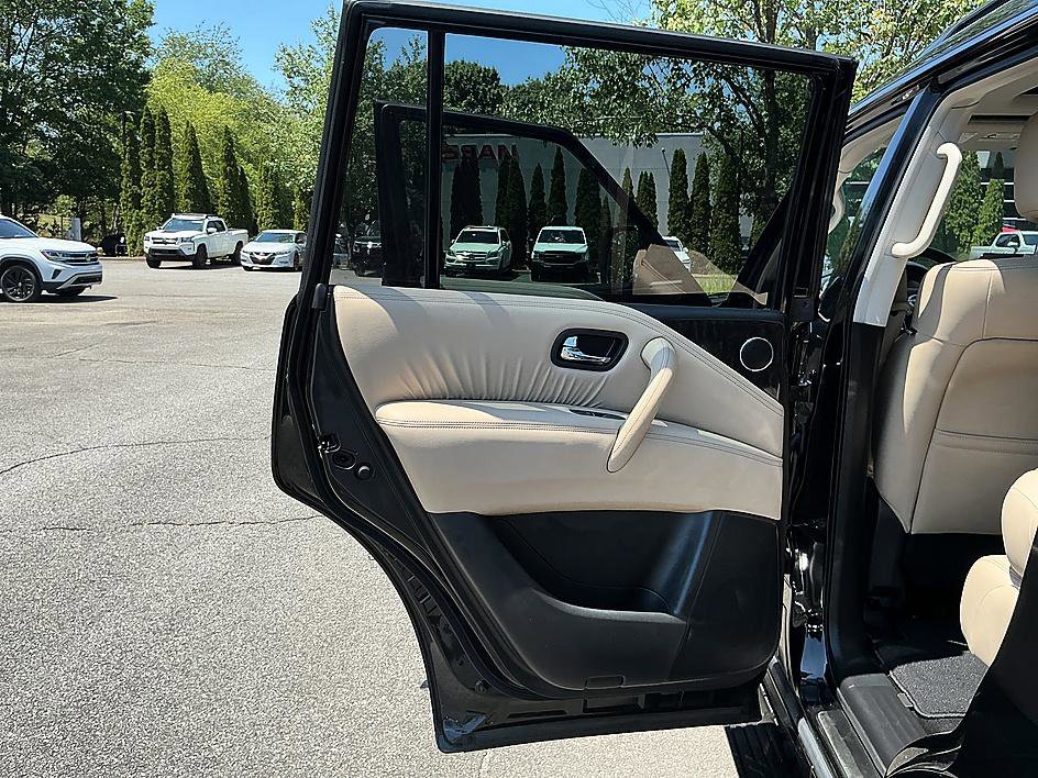 Certified 2024 Nissan Armada Platinum w/ Captain's Chairs Package AWD/4WD image 23