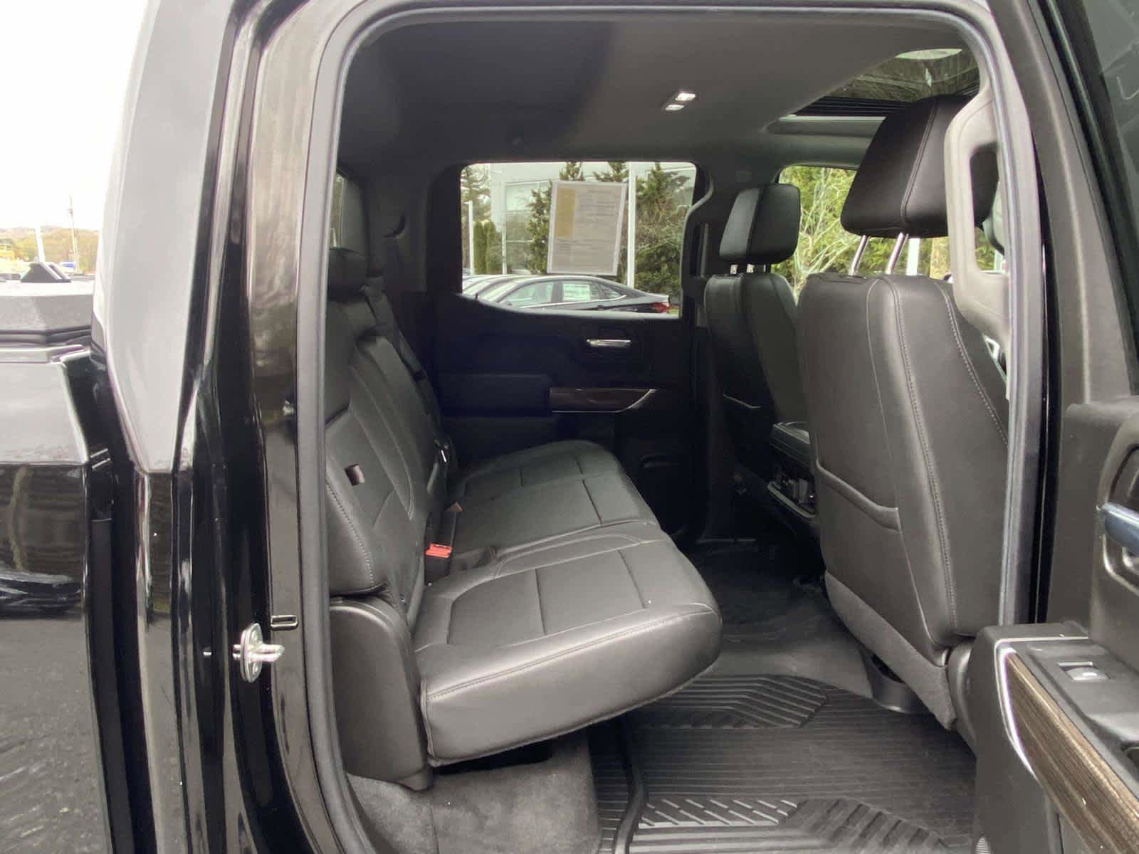Used 2022 Chevrolet Silverado 1500 LT Trail Boss w/ Convenience Package II AWD/4WD image 35