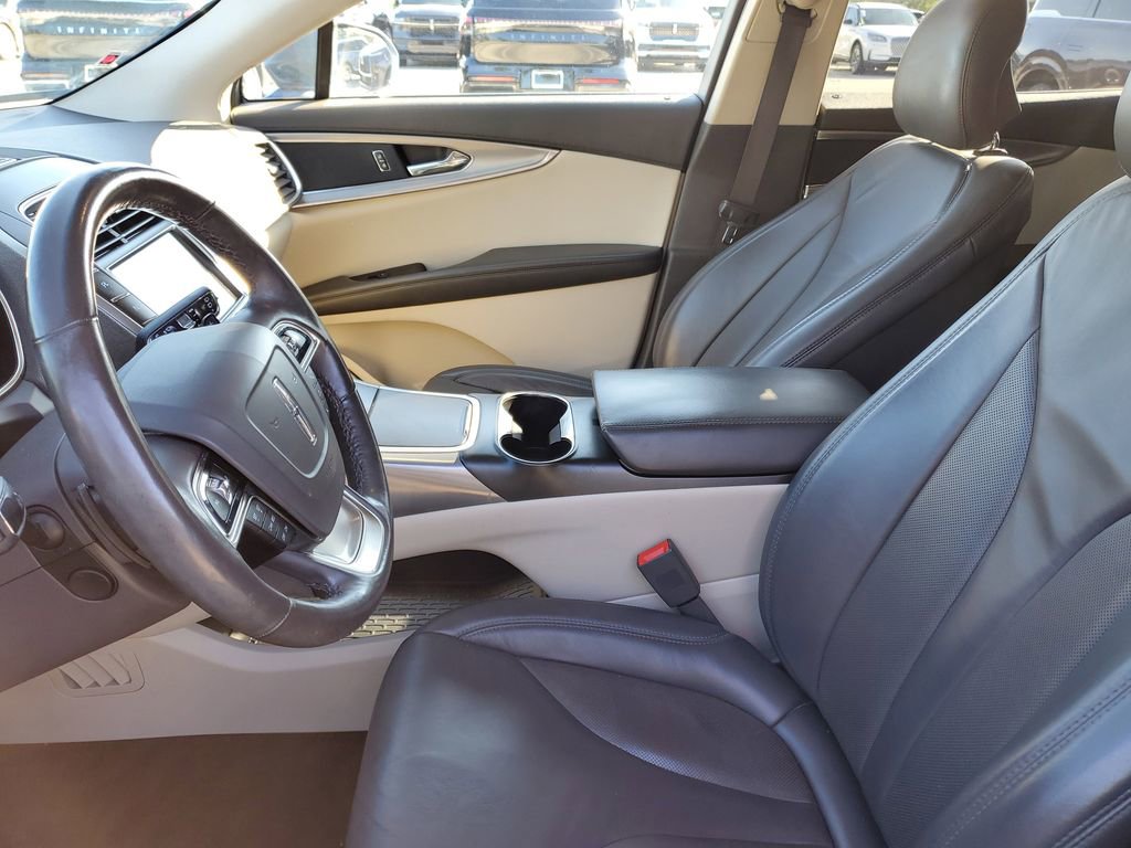 Certified 2019 Lincoln Nautilus Select image 20