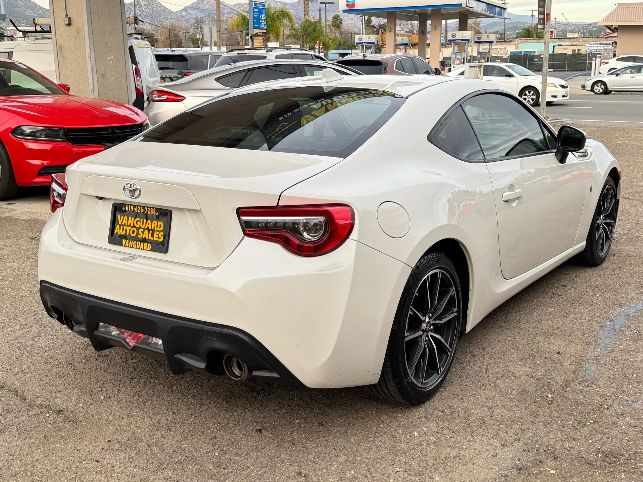 Used 2017 Toyota 86 image 35