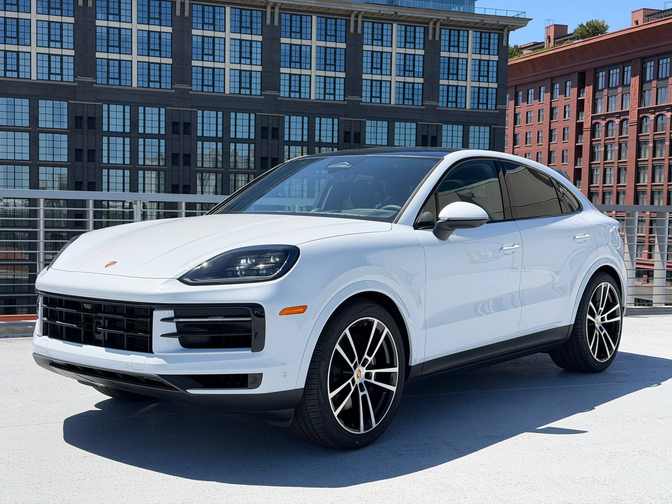 New 2026 Porsche Cayenne Coupe AWD/4WD image 1