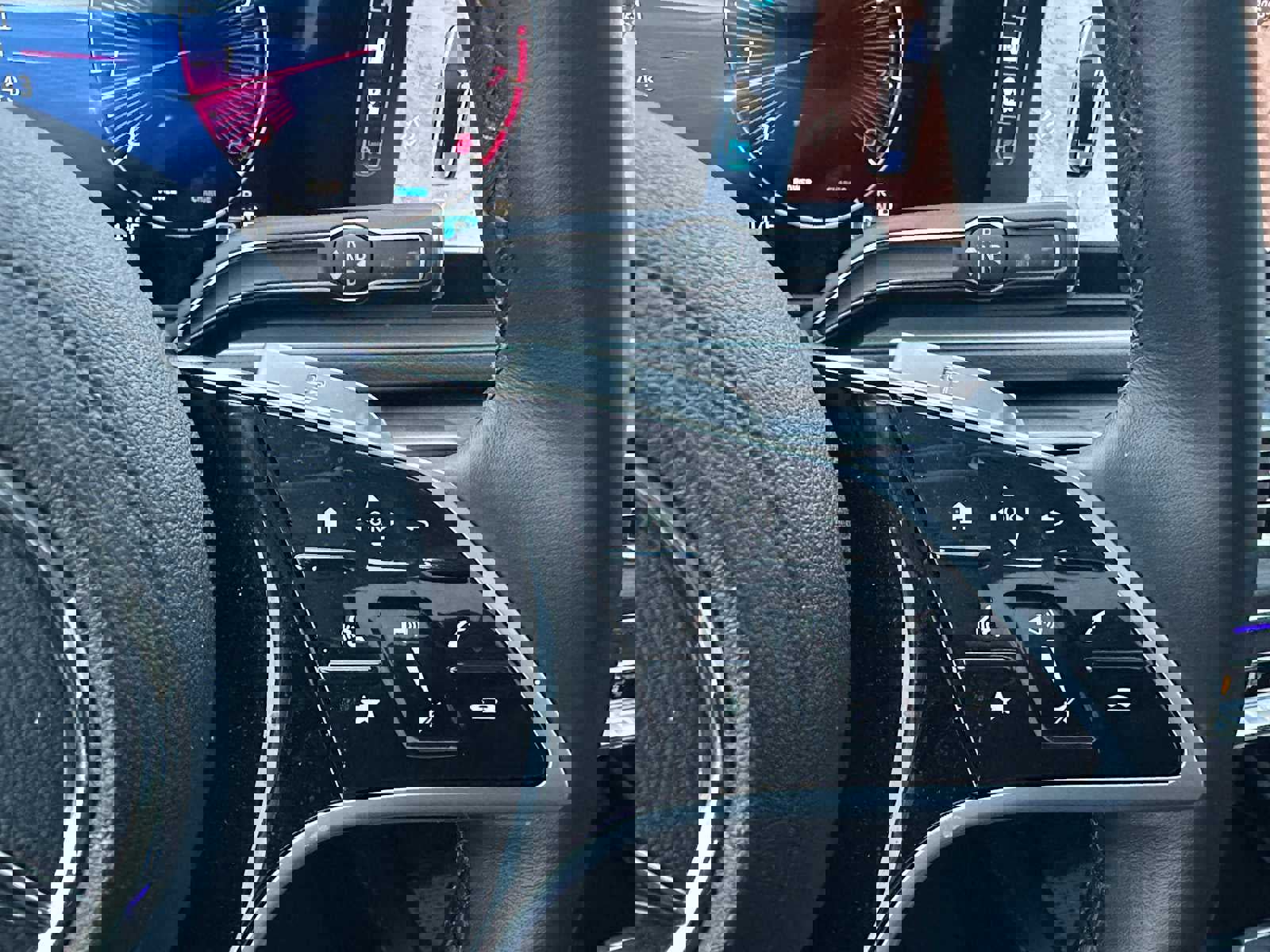 Used 2026 Mercedes-Benz GLE 350 4MATIC image 36