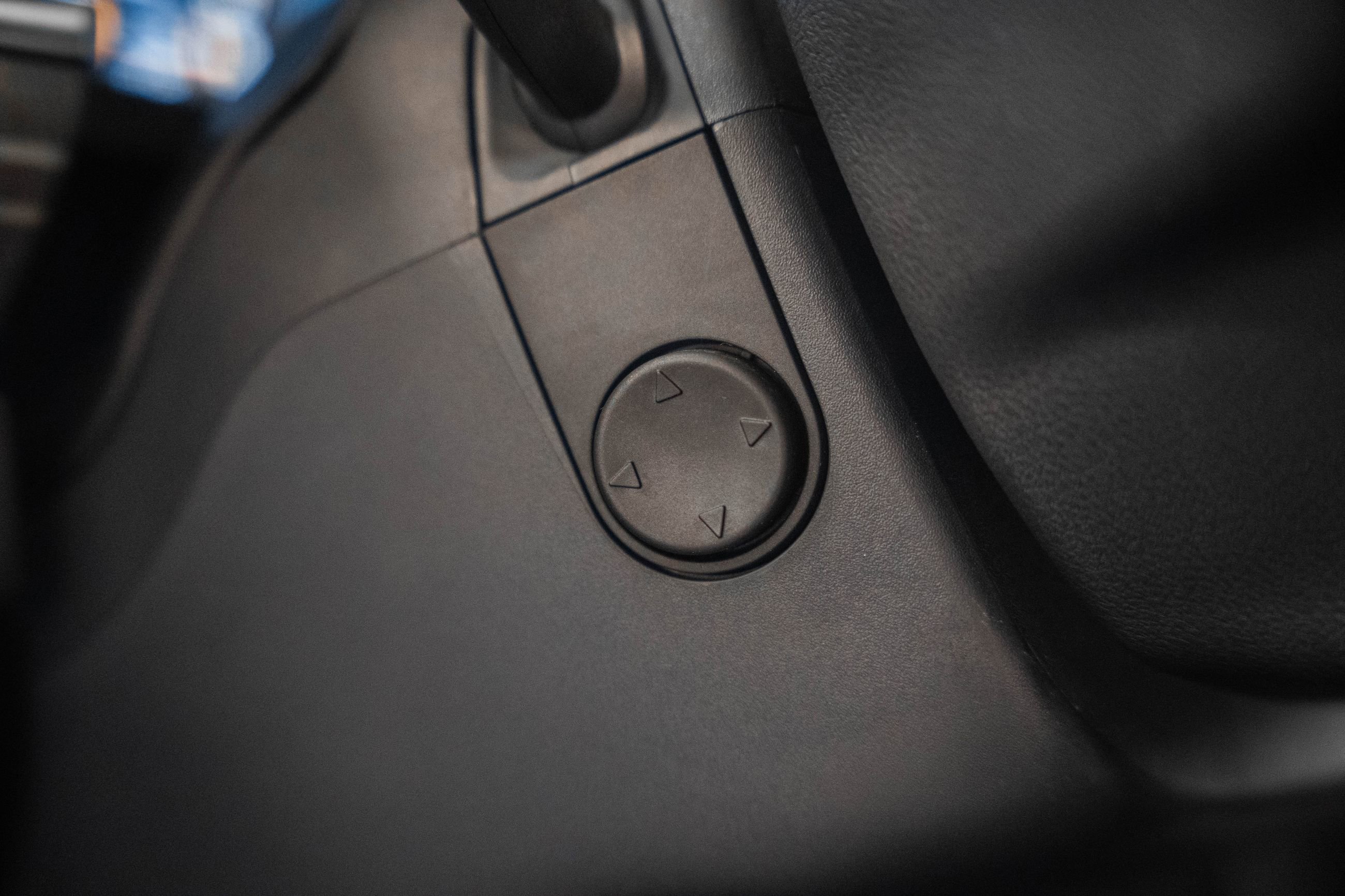 Used 2023 Ford F150 Platinum w/ FX4 Off-Road Package image 56