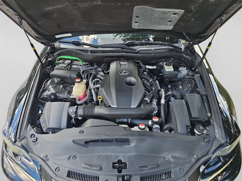 Used 2016 Lexus IS 200t RWD image 31