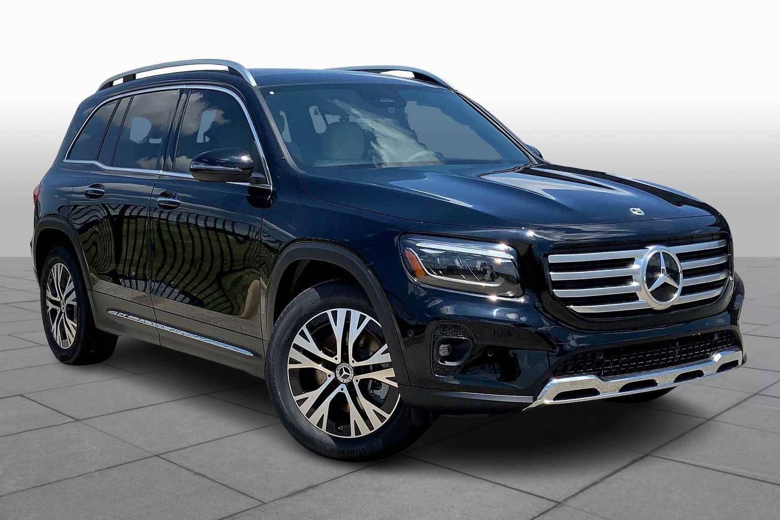 New 2025 Mercedes-Benz GLB 250 image 2