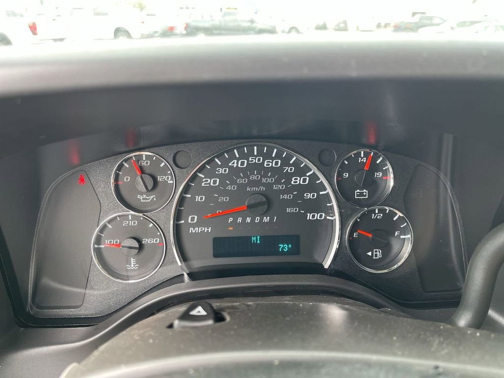 New 2026 Chevrolet Express 2500 w/ Driver Convenience Package image 9