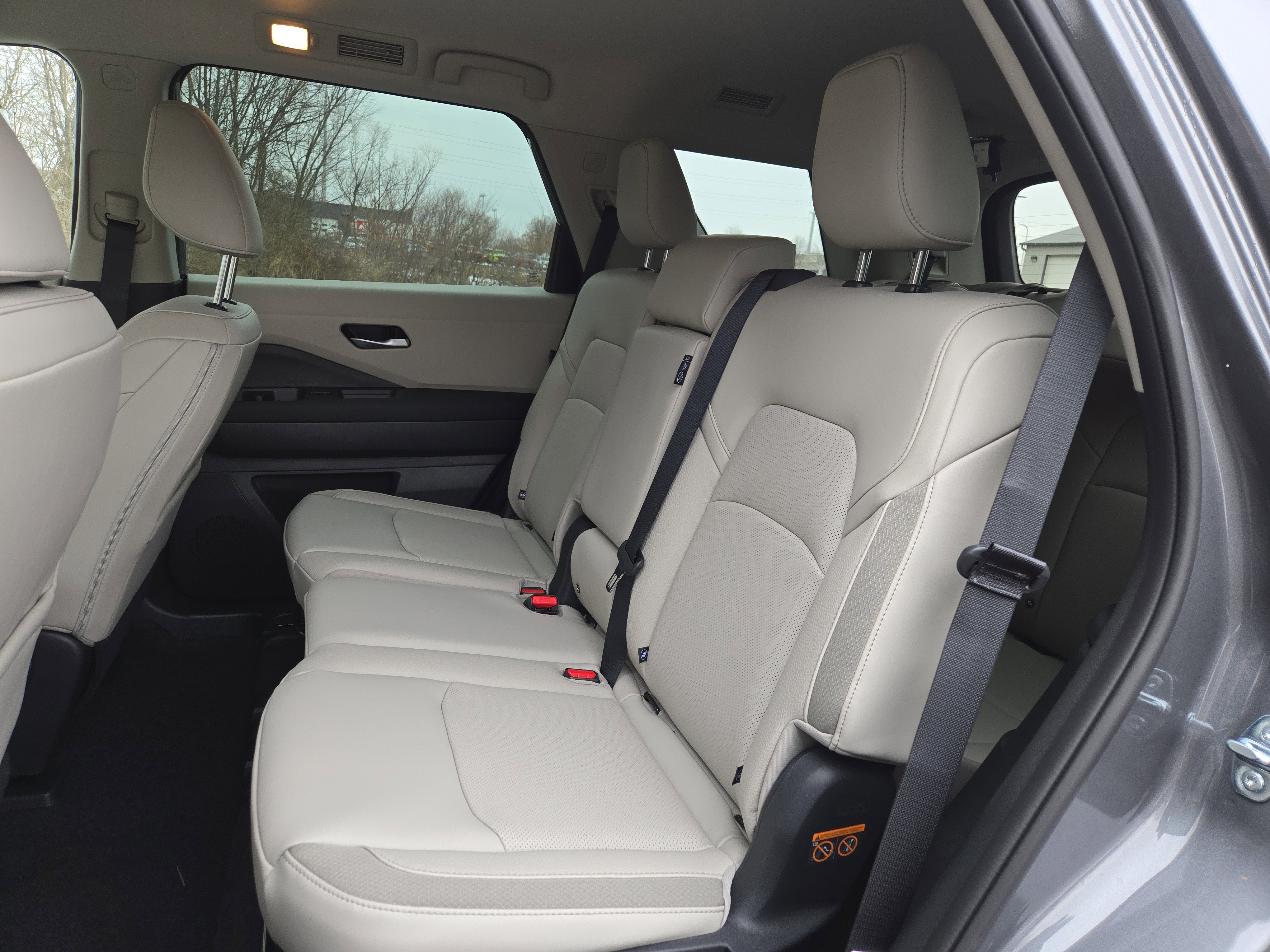 New 2026 Nissan Pathfinder SL image 13