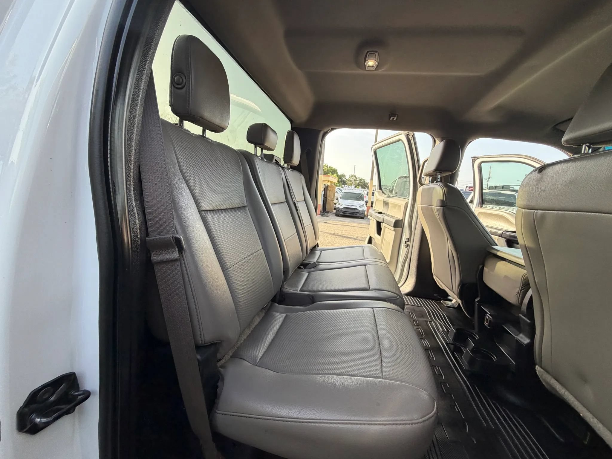 Used 2017 Ford F350 XL w/ Power Equipment Group AWD/4WD image 18