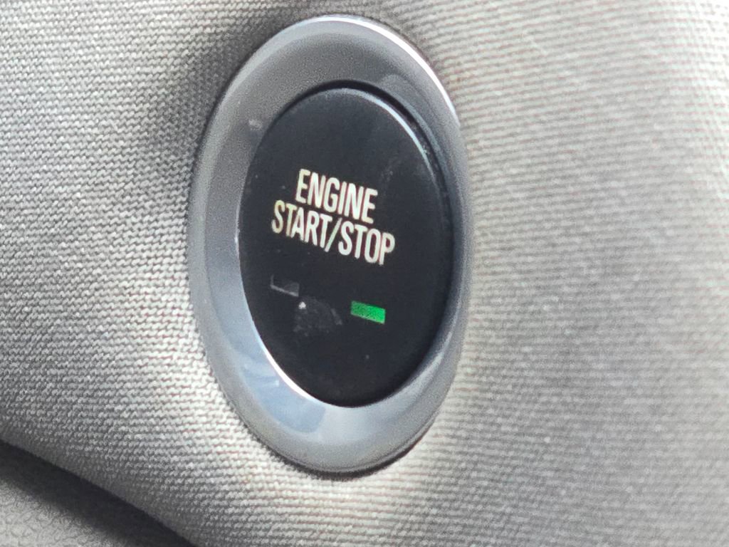 Used 2016 Chevrolet Malibu LT FWD image 25