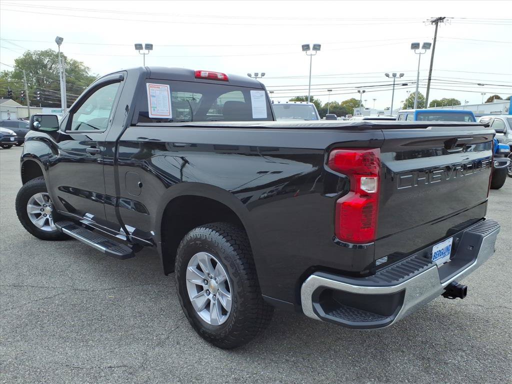 Used 2026 Chevrolet Silverado 1500 W/T w/ WT Value Package AWD/4WD image 6