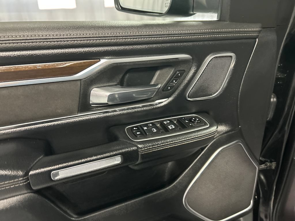 Used 2021 RAM 1500 Laramie AWD/4WD image 14
