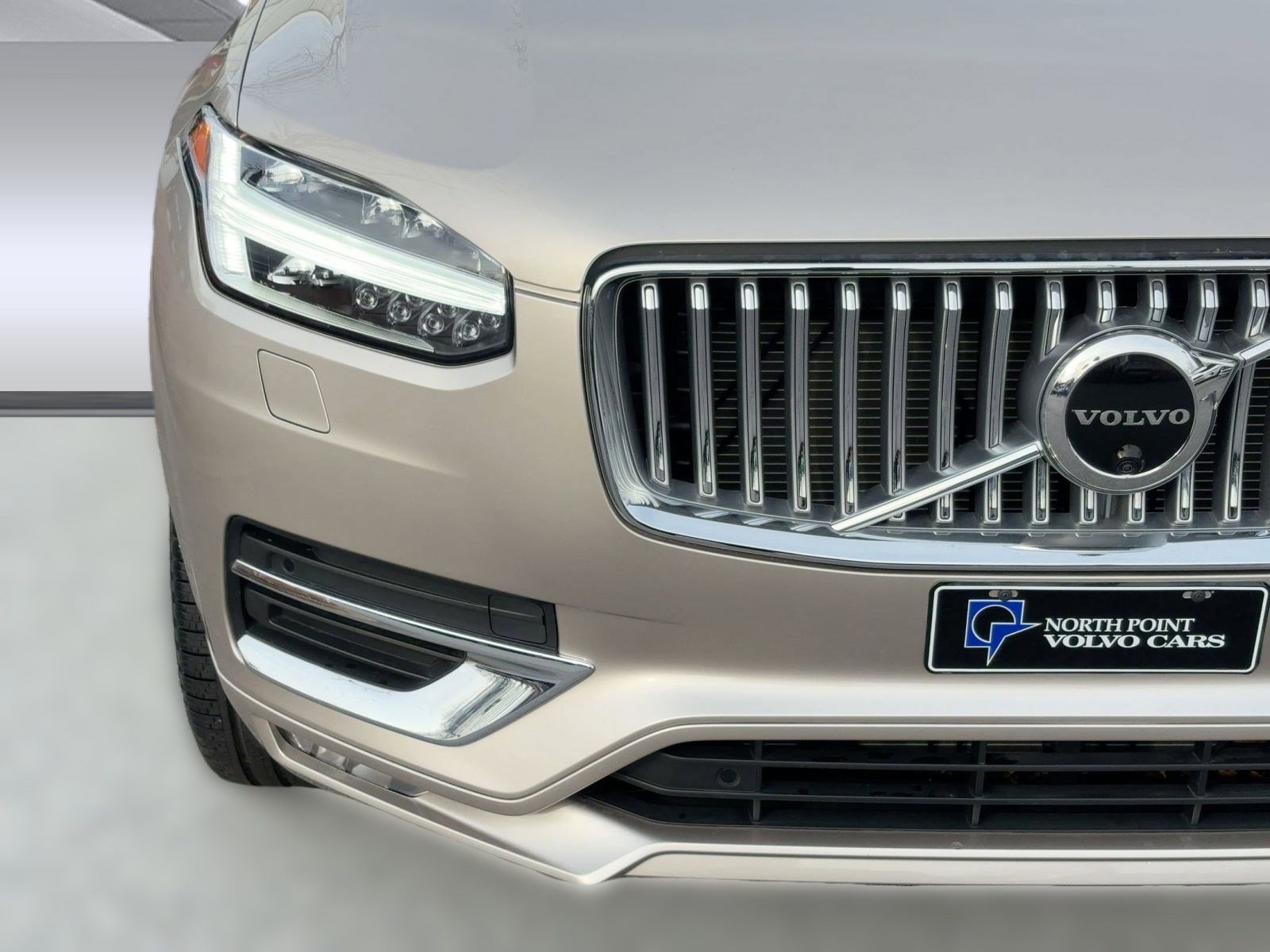 Certified 2023 Volvo XC90 B6 Ultimate image 11