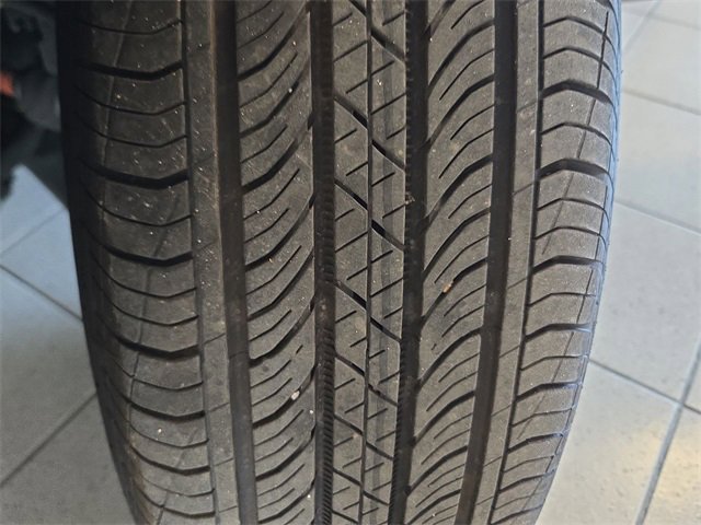 Used 2024 Toyota Corolla Cross SE image 25