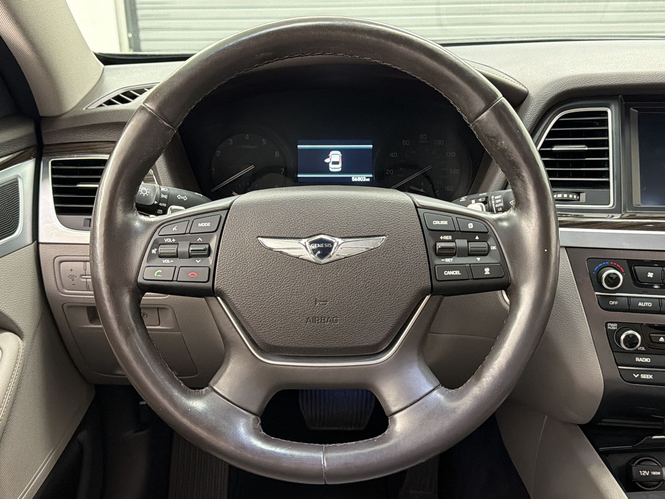 Used 2018 Genesis G80 3.8 AWD/4WD image 11