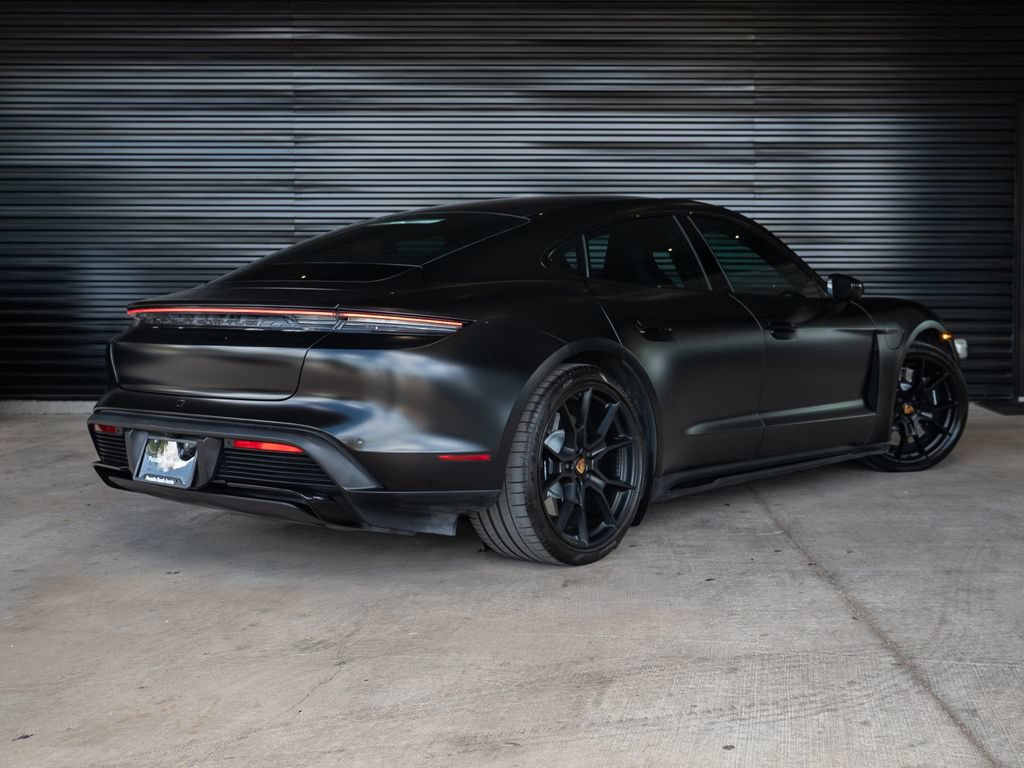 Certified 2023 Porsche Taycan GTS AWD/4WD image 7