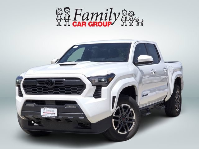 Used 2026 Toyota Tacoma TRD Sport AWD/4WD image 1