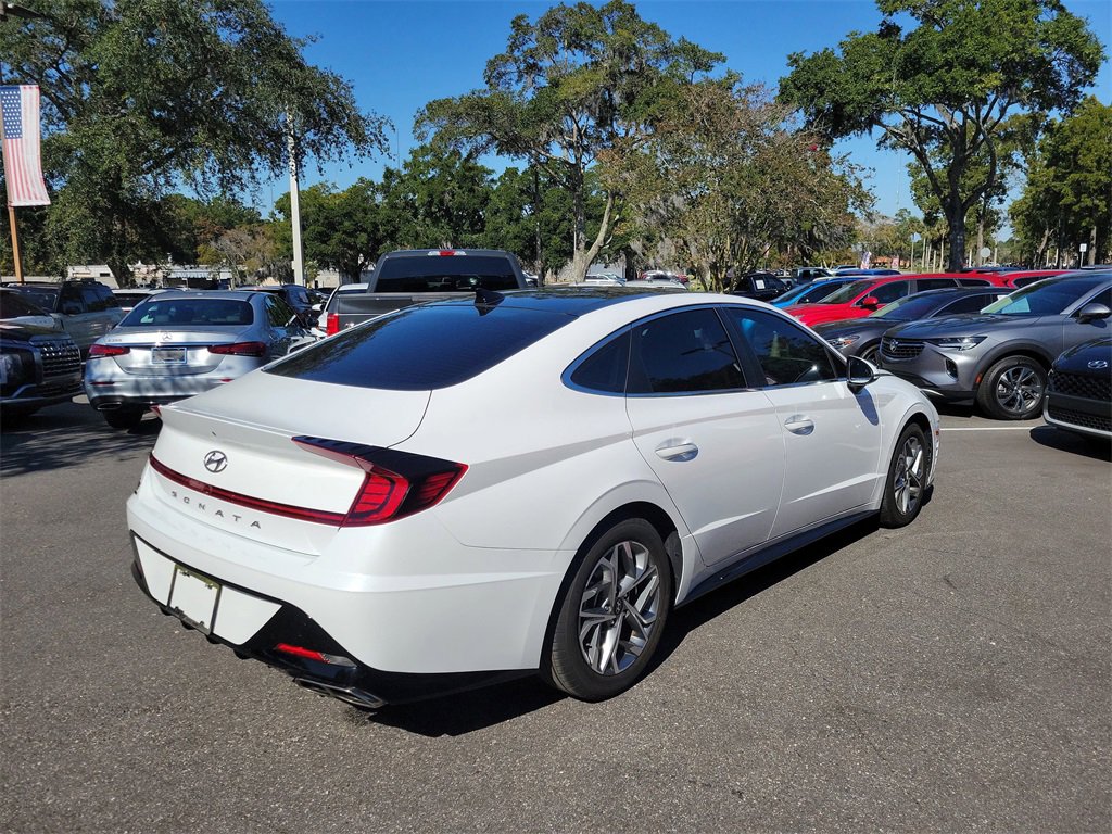 Certified 2023 Hyundai Sonata SEL w/ Convenience Package image 11