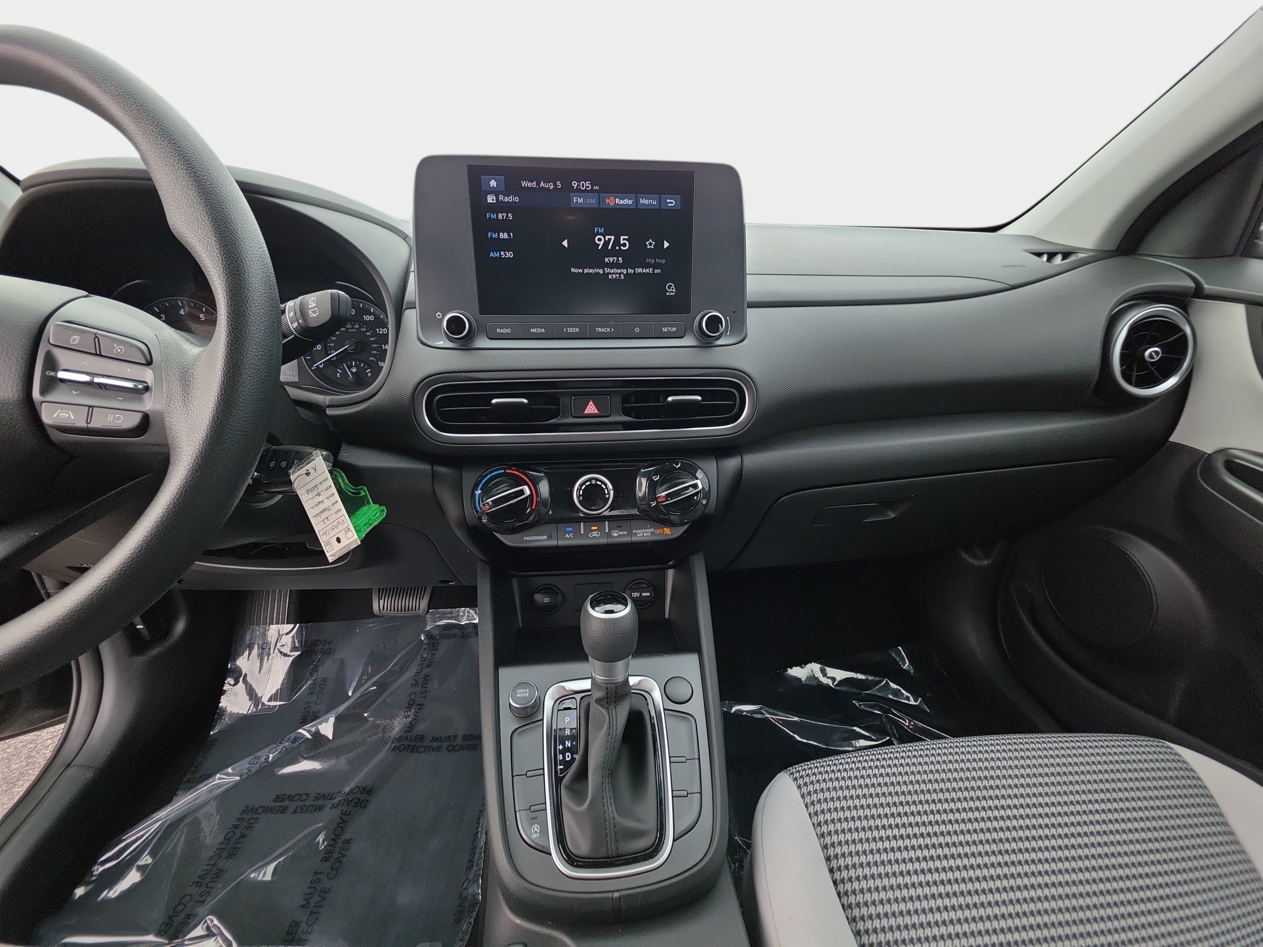 Used 2023 Hyundai Kona SE FWD image 19