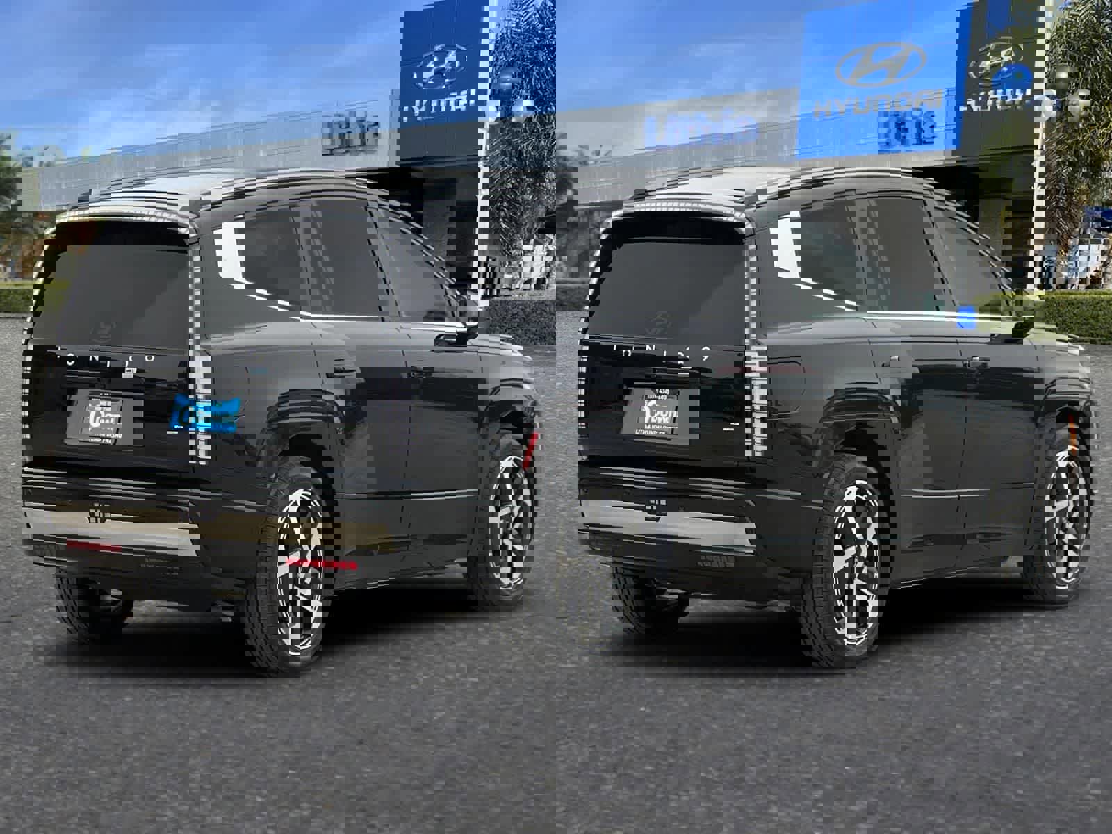 New 2026 Hyundai Ioniq 9 Calligraphy image 2