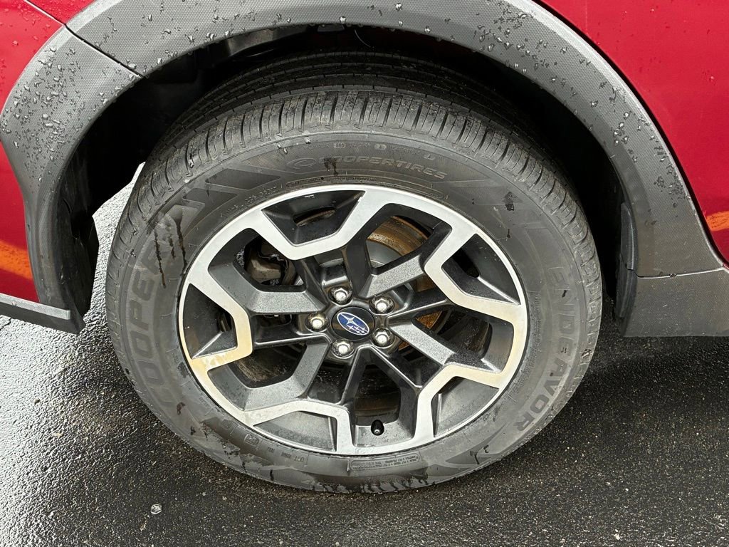 Used 2017 Subaru Crosstrek 2.0i Premium image 12