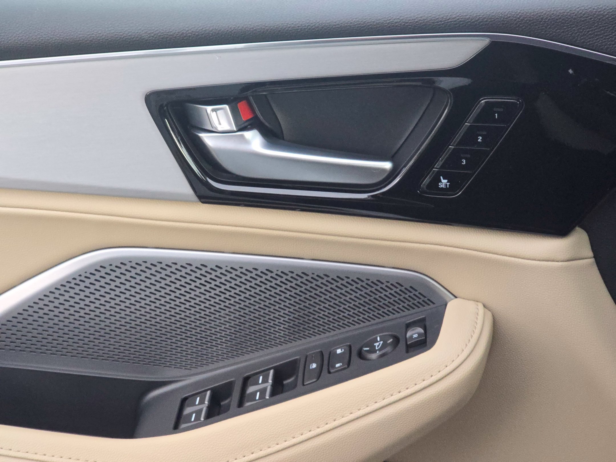 New 2026 Acura MDX SH-AWD image 23