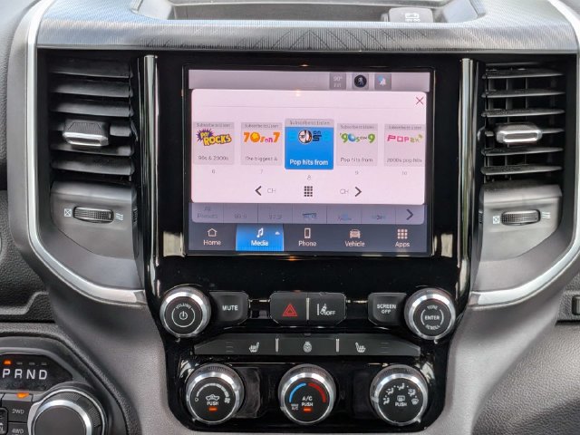 Used 2025 RAM 1500 Big Horn AWD/4WD image 17