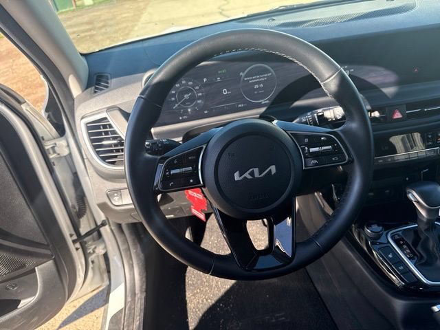 Used 2024 Kia Seltos EX AWD/4WD image 14
