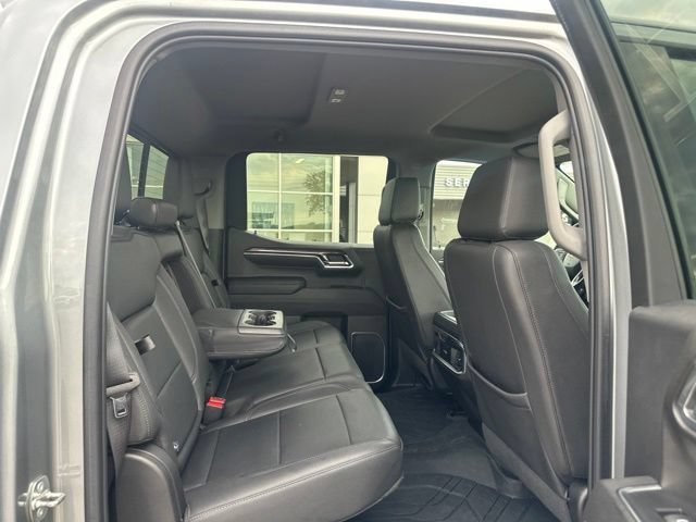 Used 2023 Chevrolet Silverado 1500 LTZ w/ Technology Package AWD/4WD image 18