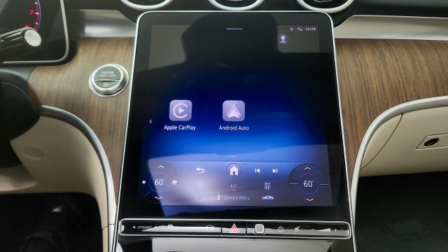 Used 2025 Mercedes-Benz C 300 Sedan image 71