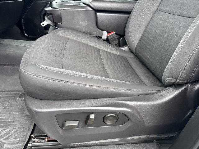 Used 2024 Chevrolet Silverado 2500 LT AWD/4WD image 16
