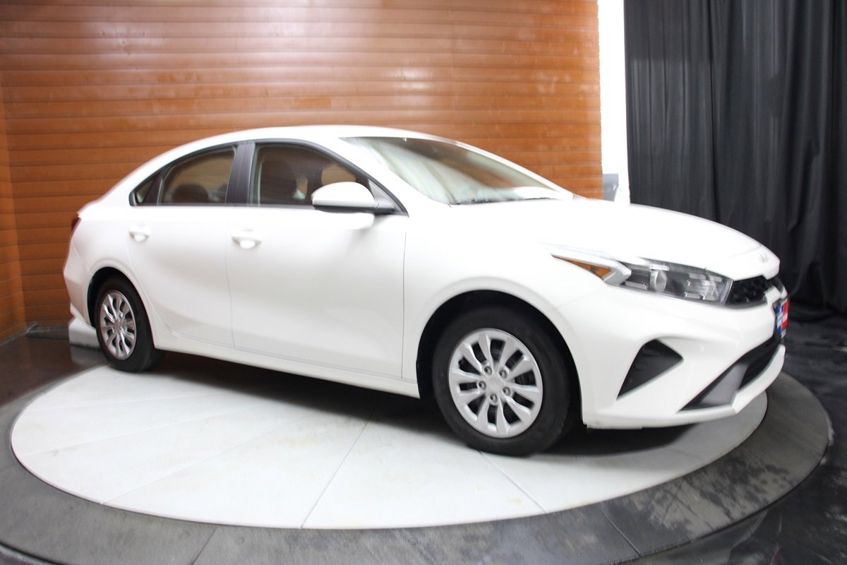 Used 2023 Kia Forte LX FWD image 12