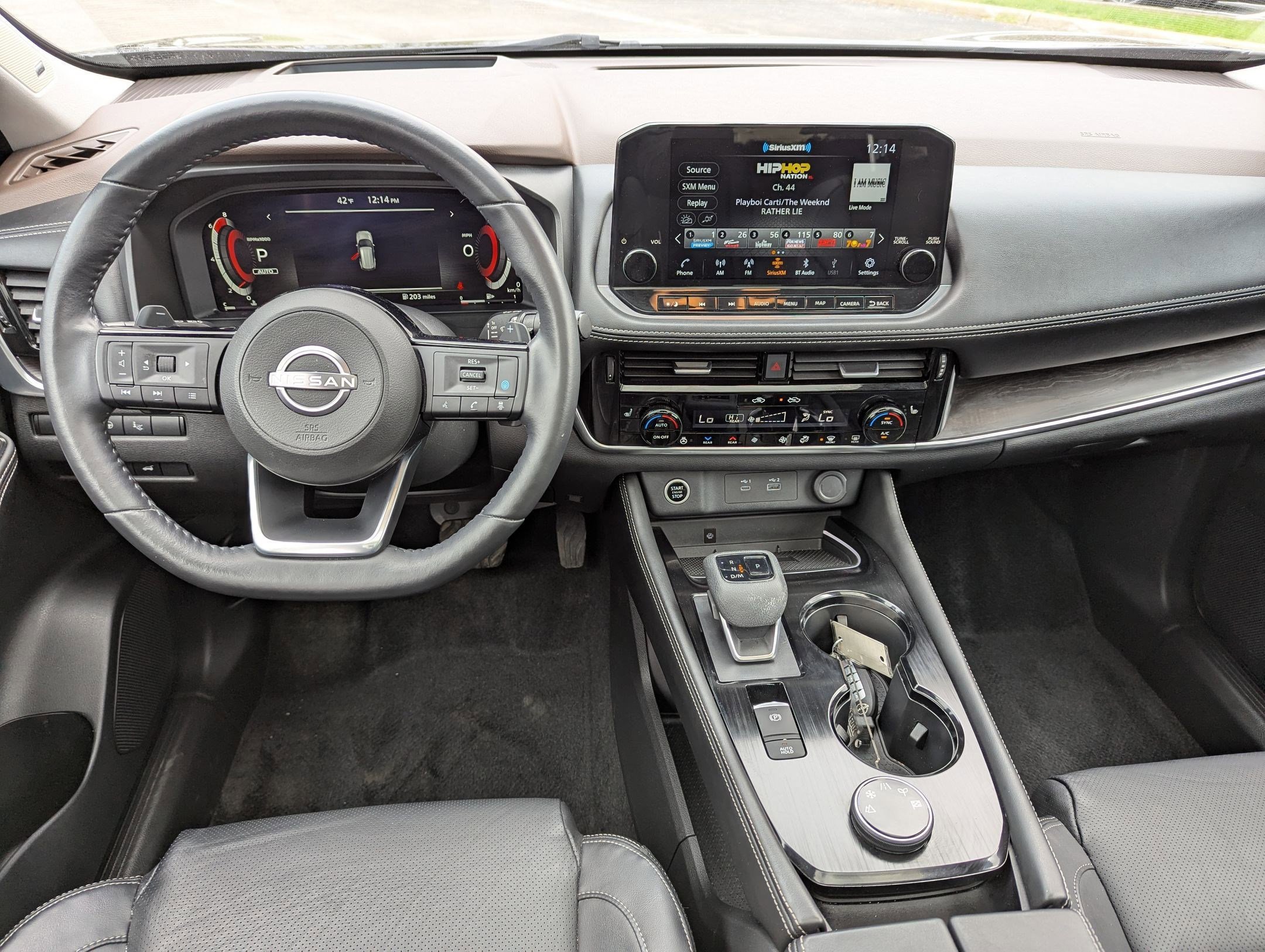 Certified 2022 Nissan Rogue Platinum w/ Head-Up Display Package image 18