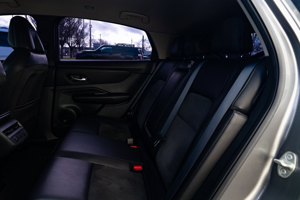 Used 2024 Nissan Ariya AWD image 20