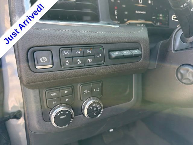 Used 2022 GMC Yukon XL Denali AWD/4WD image 27