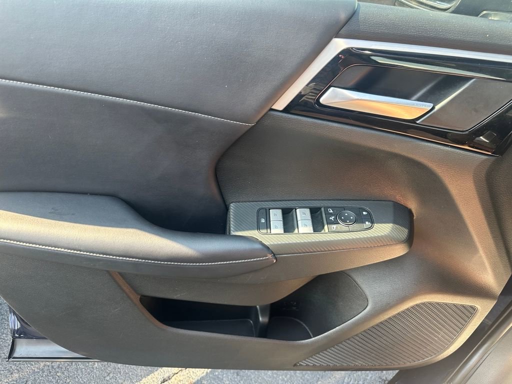 Used 2023 Mitsubishi Outlander SE image 13