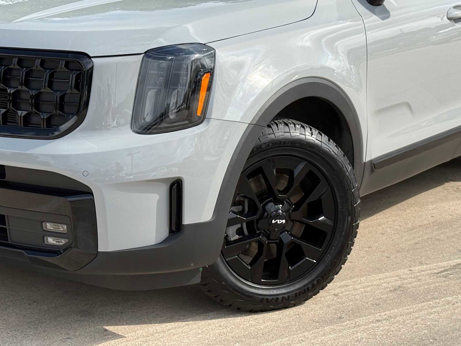 Certified 2024 Kia Telluride SX Prestige X-Pro image 5