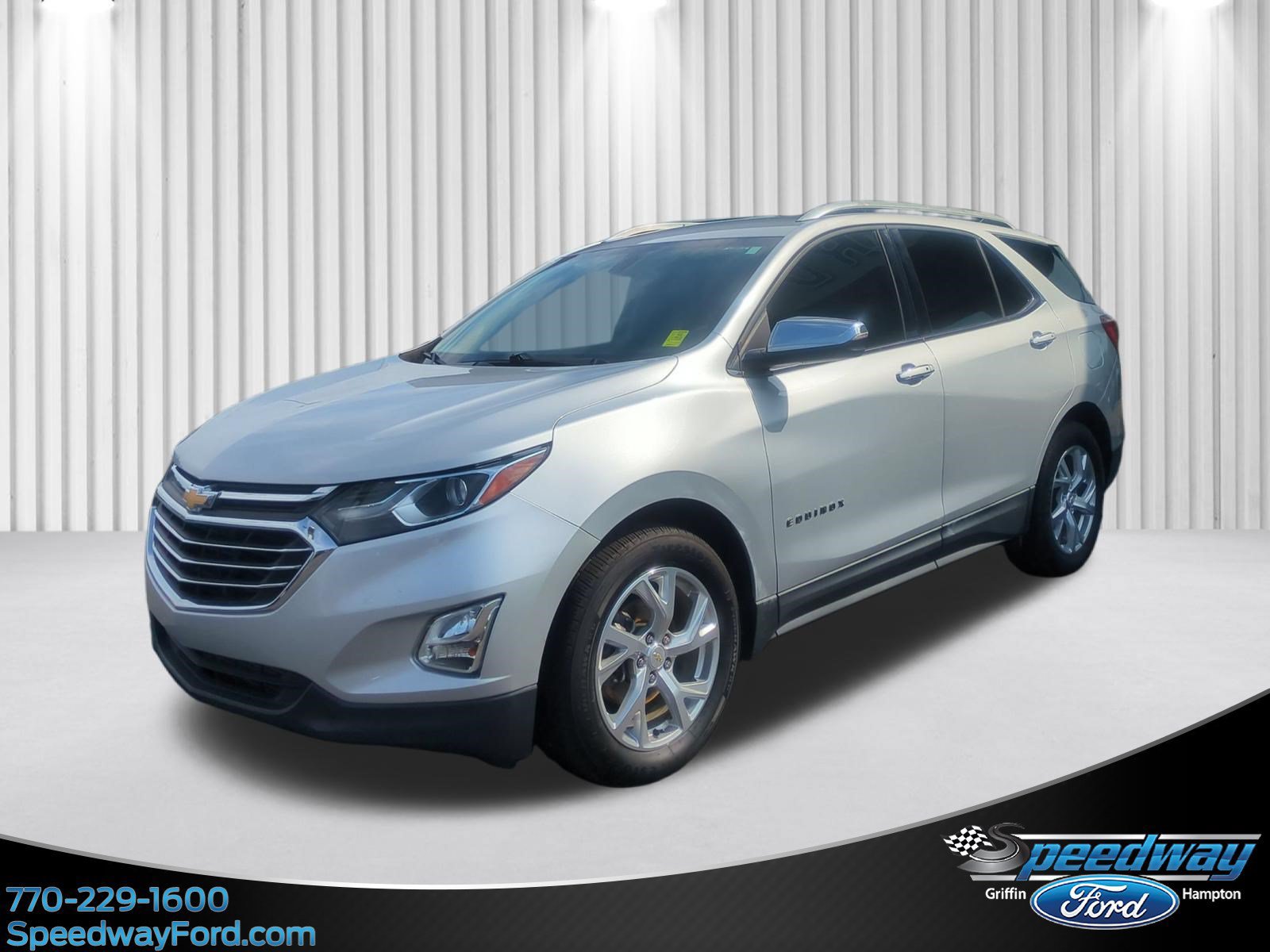 Used 2018 Chevrolet Equinox Premier FWD image 1