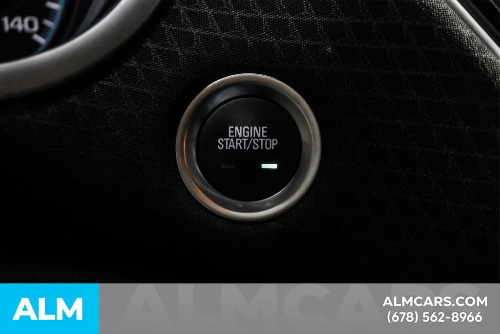 Used 2025 Buick Enclave Preferred image 27