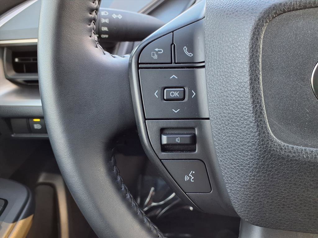 Used 2025 Toyota Prius Limited image 12