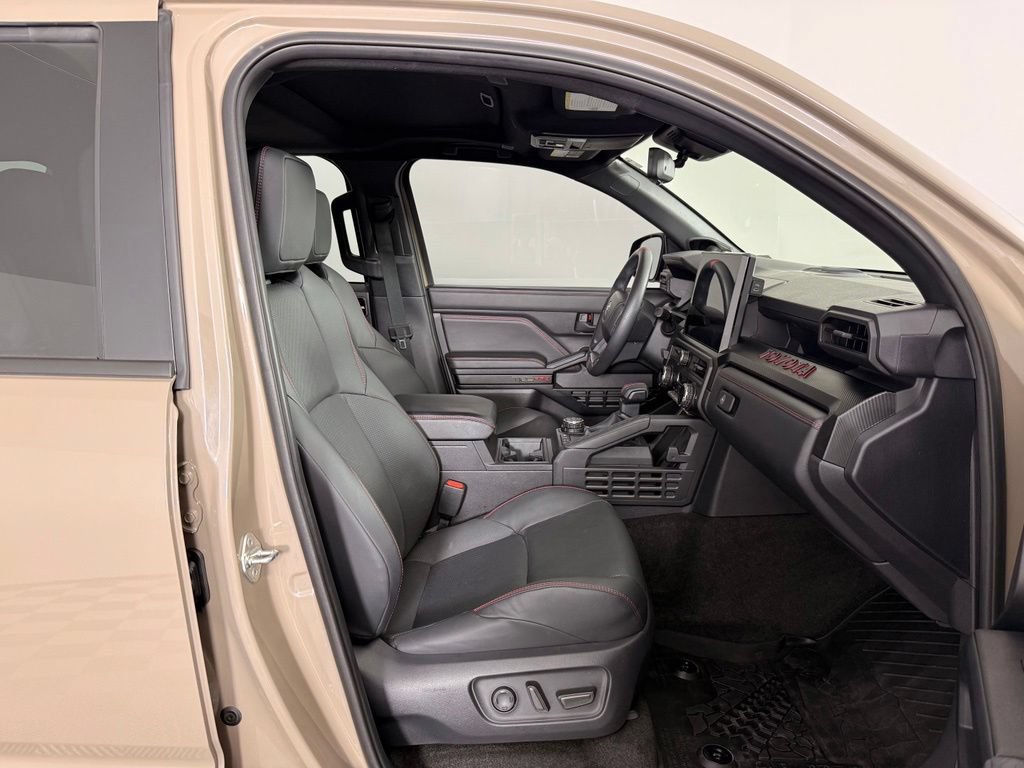 Certified 2025 Toyota 4Runner TRD Pro AWD/4WD image 18