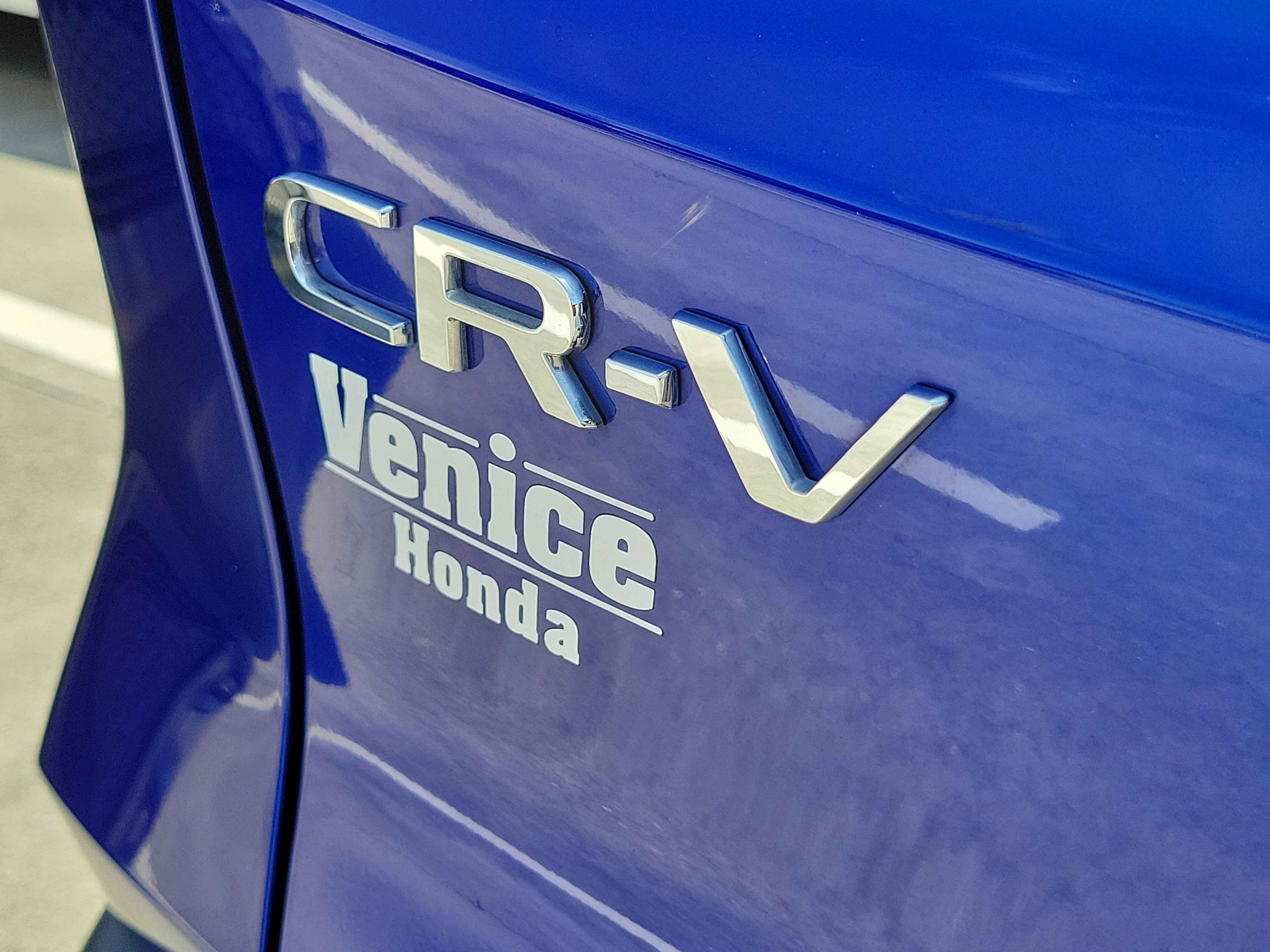 Used 2024 Honda CR-V EX image 10