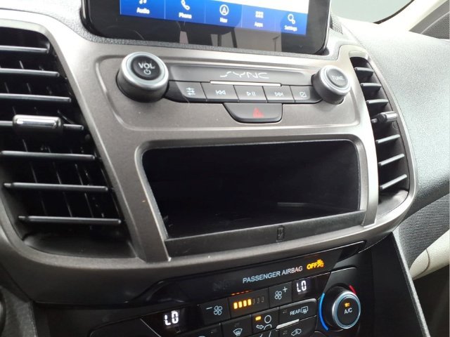 Used 2020 Ford Transit Connect XLT w/ XLT Premium Package FWD image 22