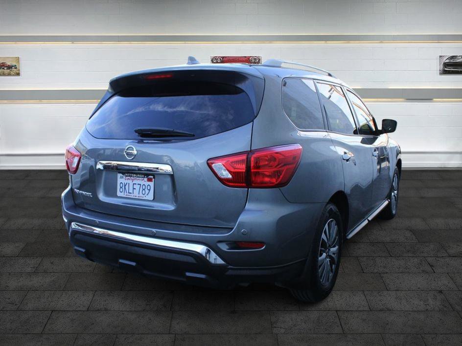 Used 2019 Nissan Pathfinder S image 7
