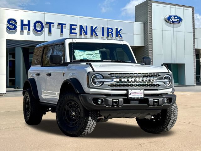 New 2026 Ford Bronco Badlands AWD/4WD image 1